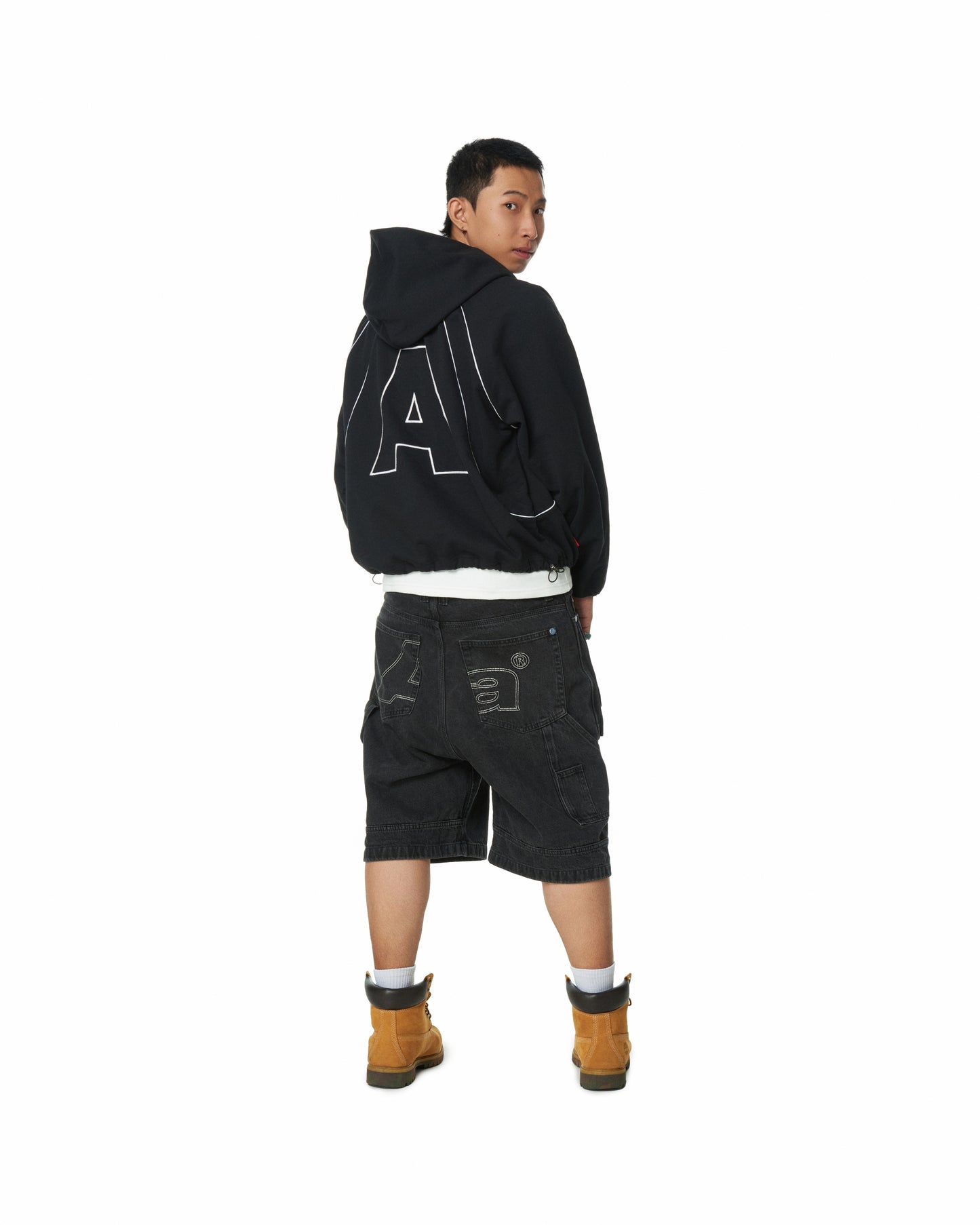 AA SHORT JEANS // BLACK