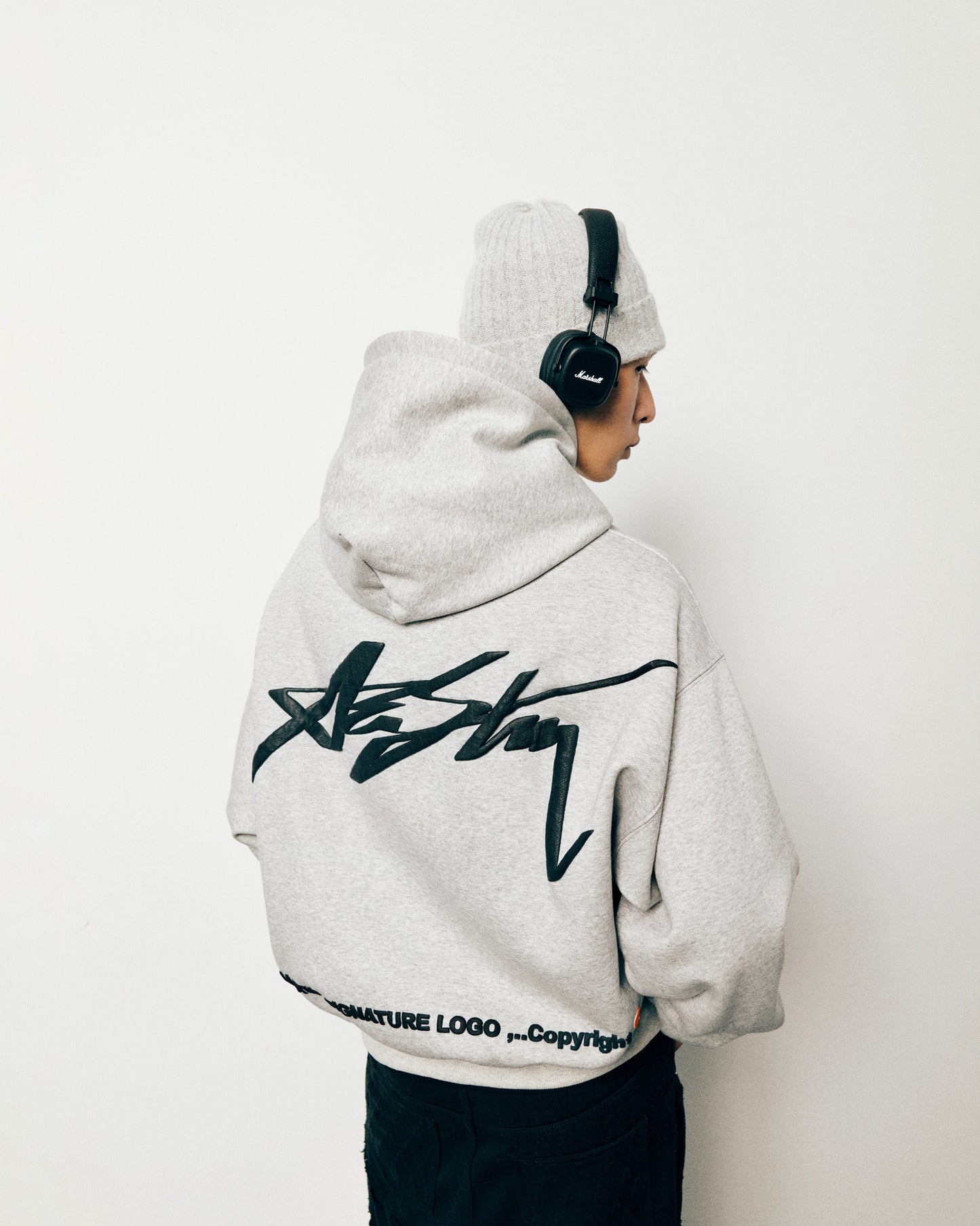 AA SIGNATURE LOGO HOODIE V2 // GREY