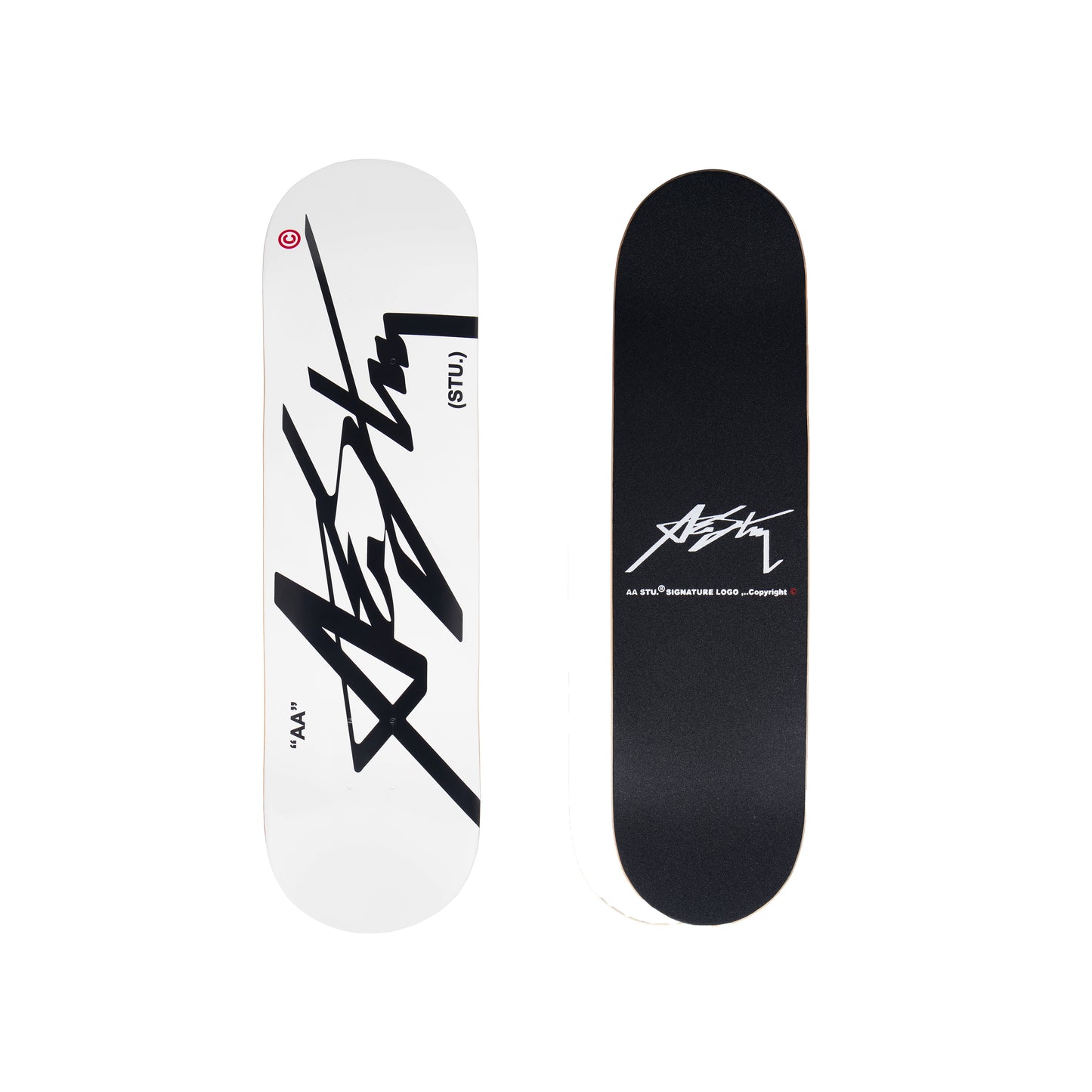 SIGNATURE LOGO SKATEBOARD // DECK